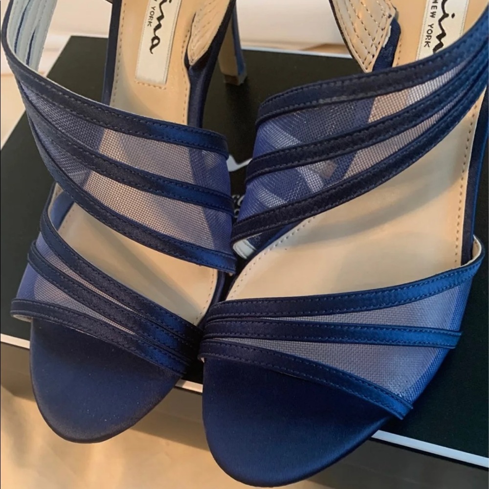 Heels - Picture 5 of 5